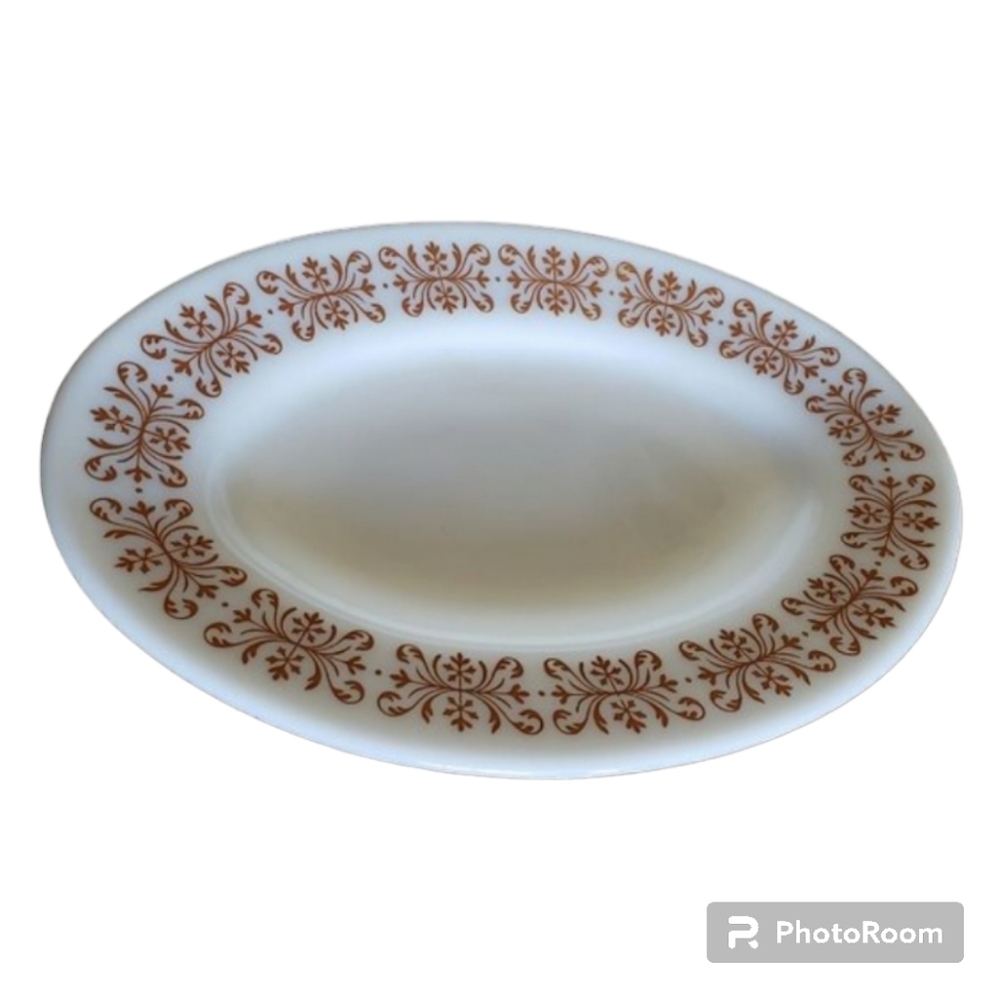 vintage PYREX Copper Filigree dinner plate 9" milk glass replacement